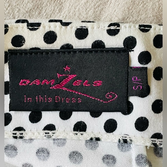 Damzels in this Dress black & white retro-inspired dress. Size S. - Picture 4 of 4